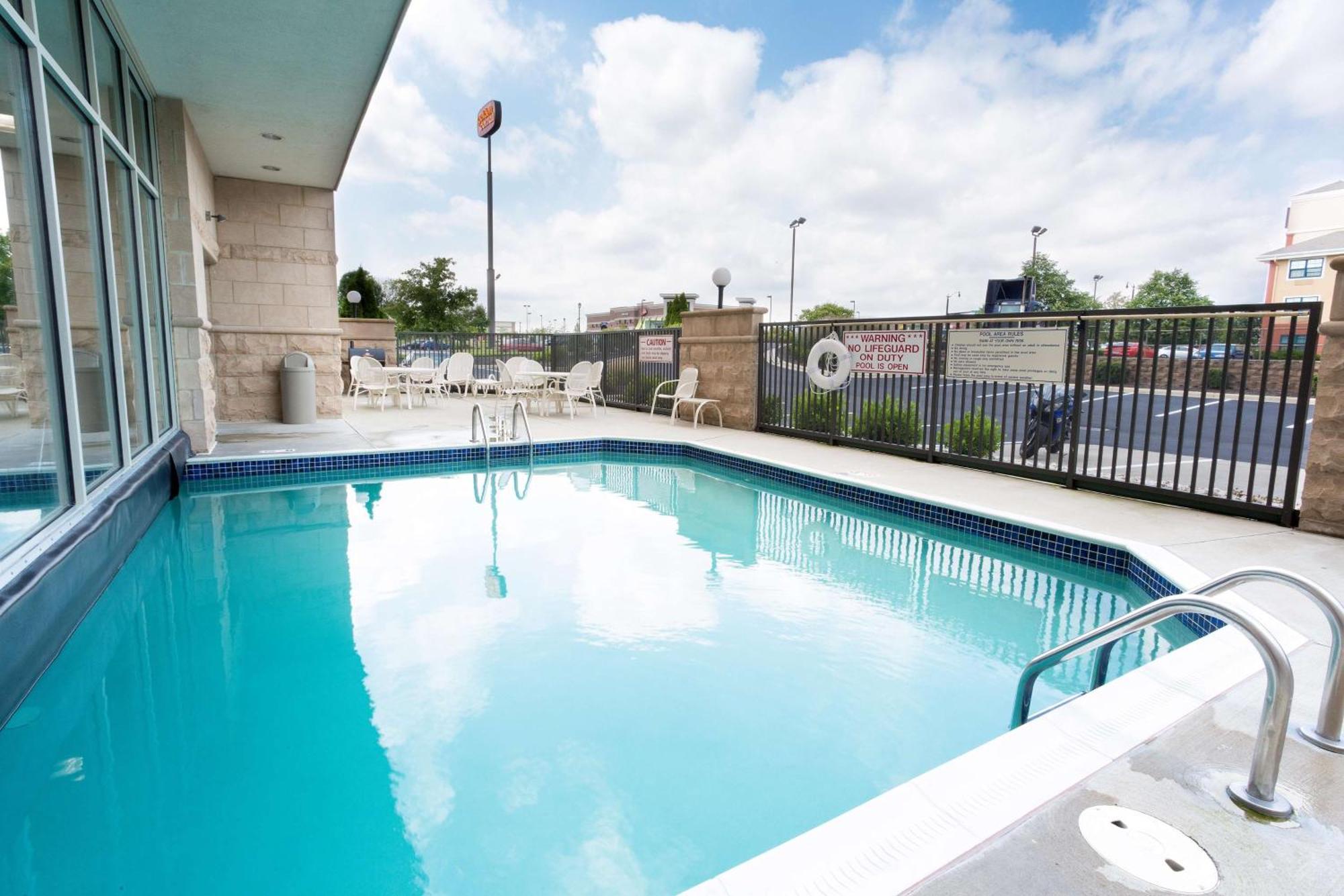 Drury Inn & Suites Dayton North Extérieur photo